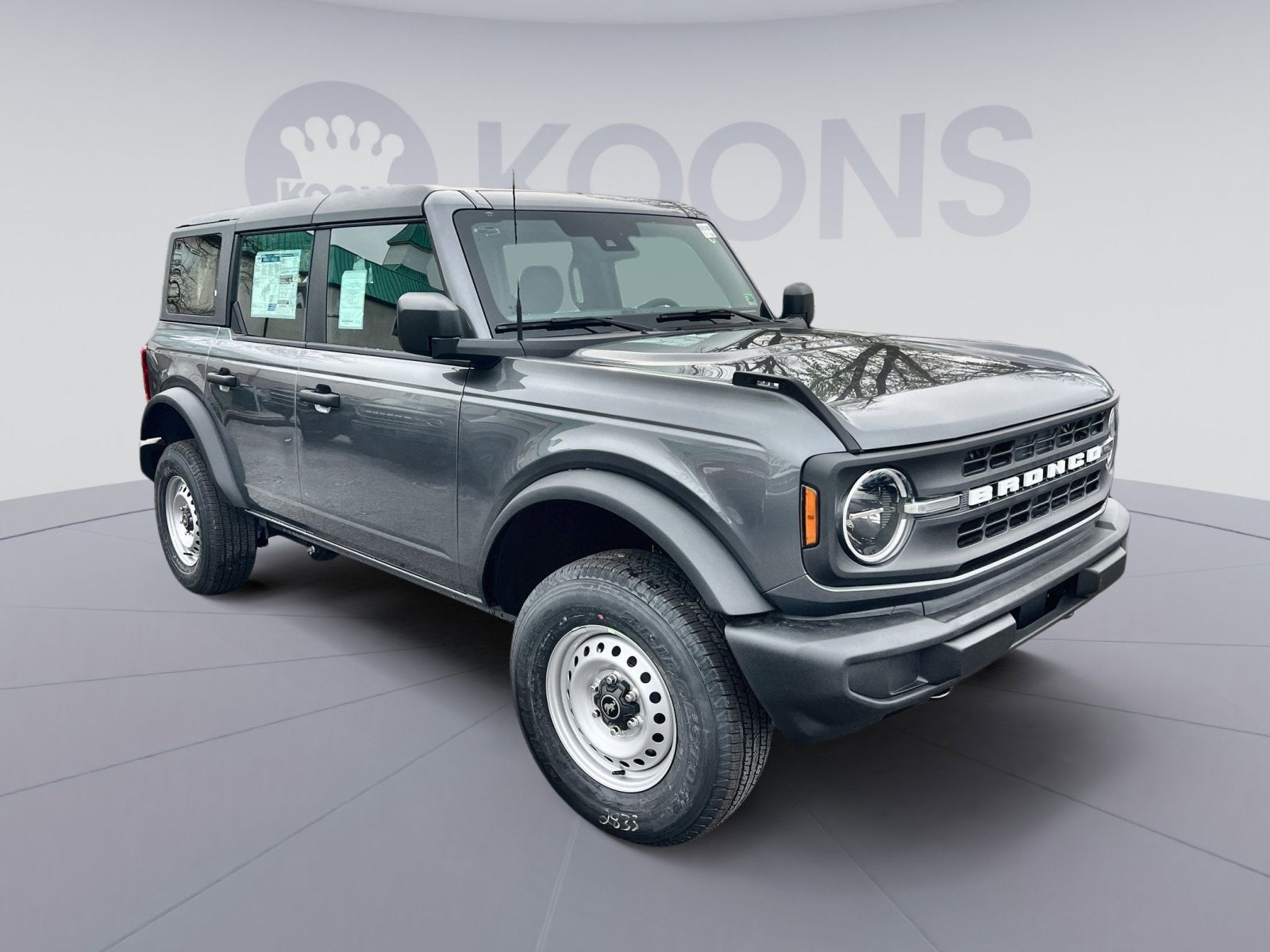 2025 Ford Bronco Base