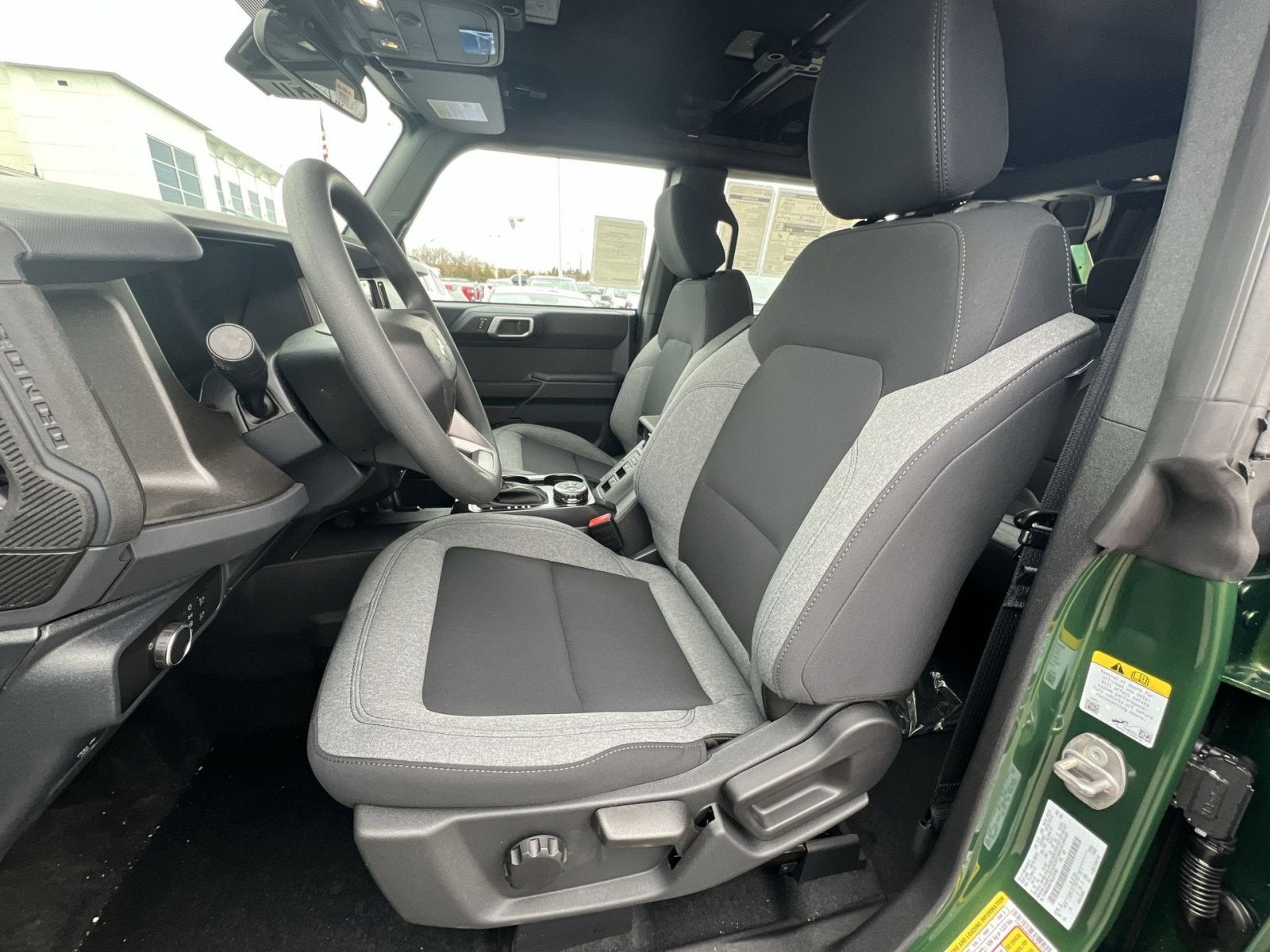 2025 Ford Bronco Base