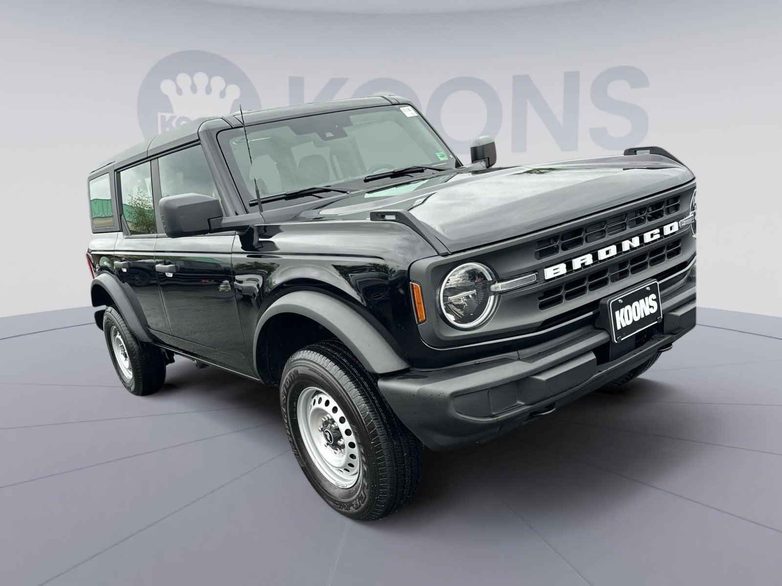2025 Ford Bronco Base