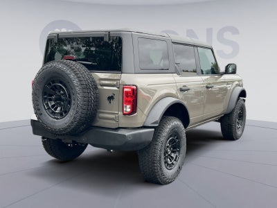 2026 Ford Bronco Custom Garage Matte Black Pkg
