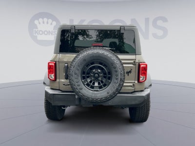 2026 Ford Bronco Custom Garage Matte Black Pkg