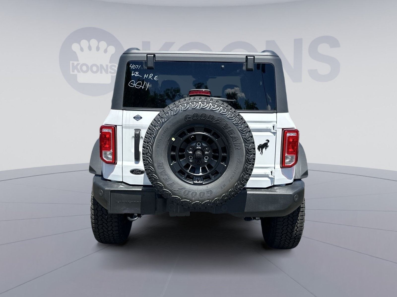 2026 Ford Bronco Custom Garage Matte Black Pkg