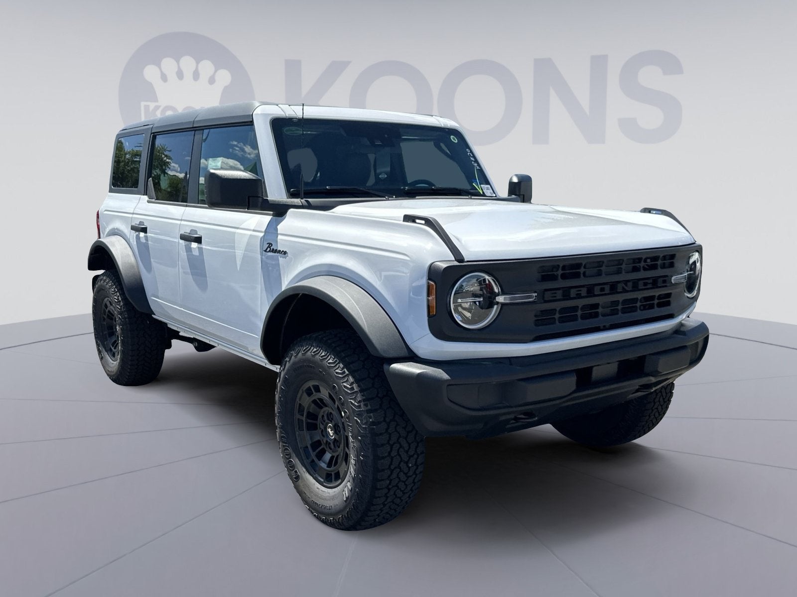 2026 Ford Bronco Custom Garage Matte Black Pkg