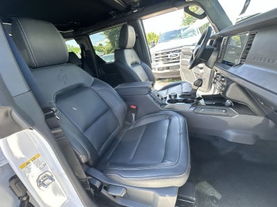 2026 Ford Bronco Custom Garage Matte Black Pkg