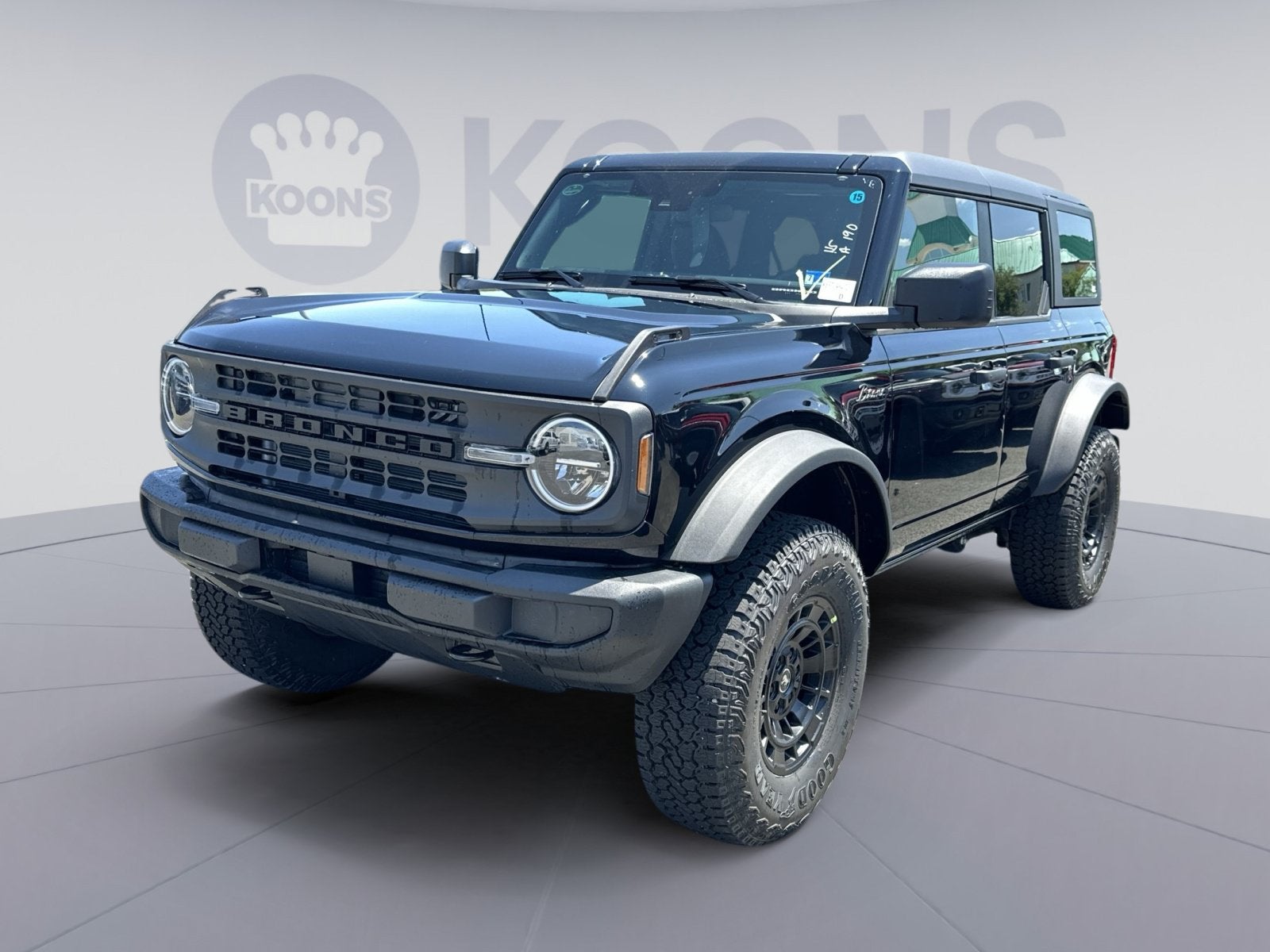 2026 Ford Bronco Custom Garage Matte Black Pkg