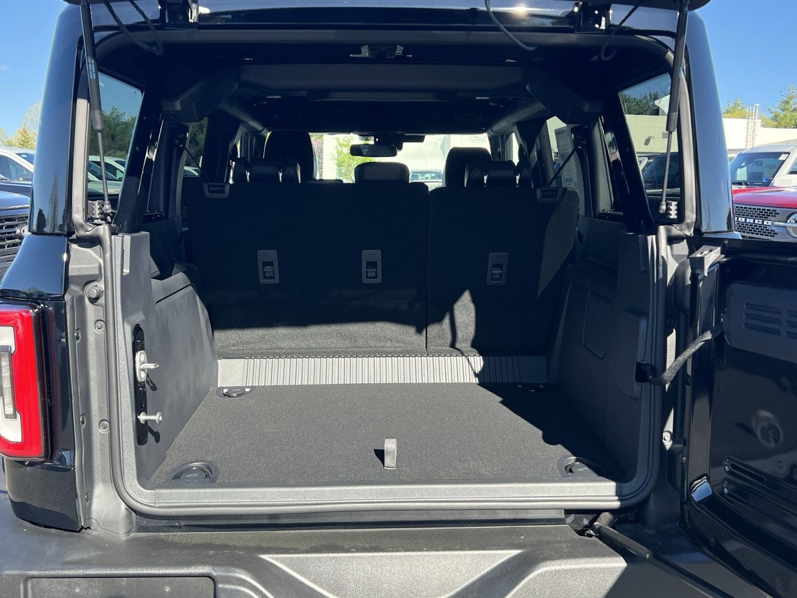 2026 Ford Bronco Outer Banks Dark Trail Black Pkg