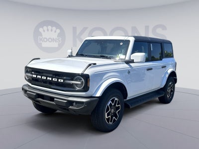 2026 Ford Bronco Outer Banks