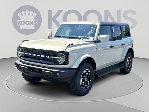 2026 Ford Bronco Outer Banks