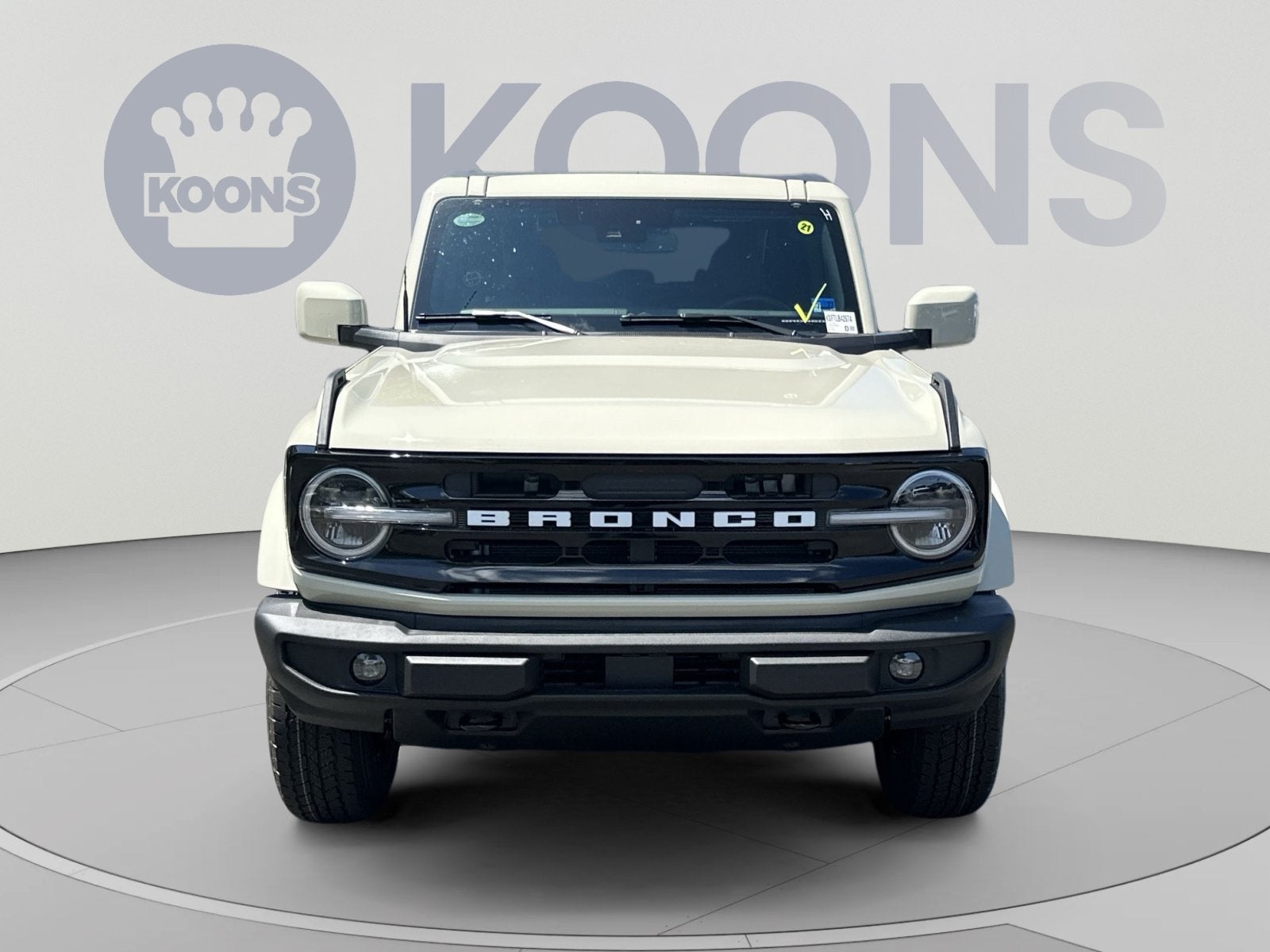 2026 Ford Bronco Outer Banks