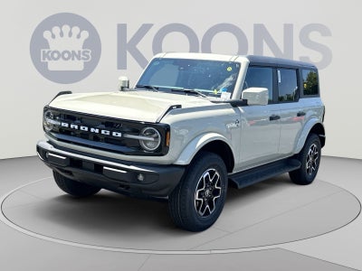2026 Ford Bronco Outer Banks