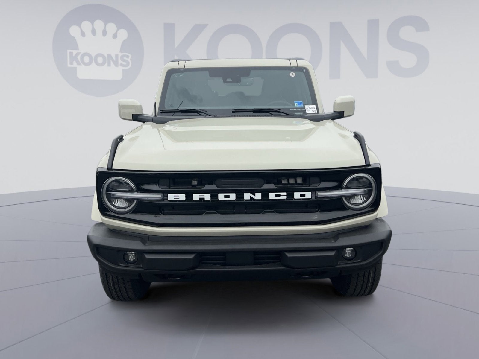 2026 Ford Bronco Outer Banks