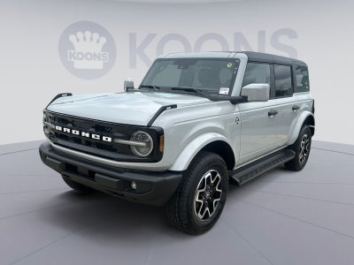 2026 Ford Bronco Outer Banks