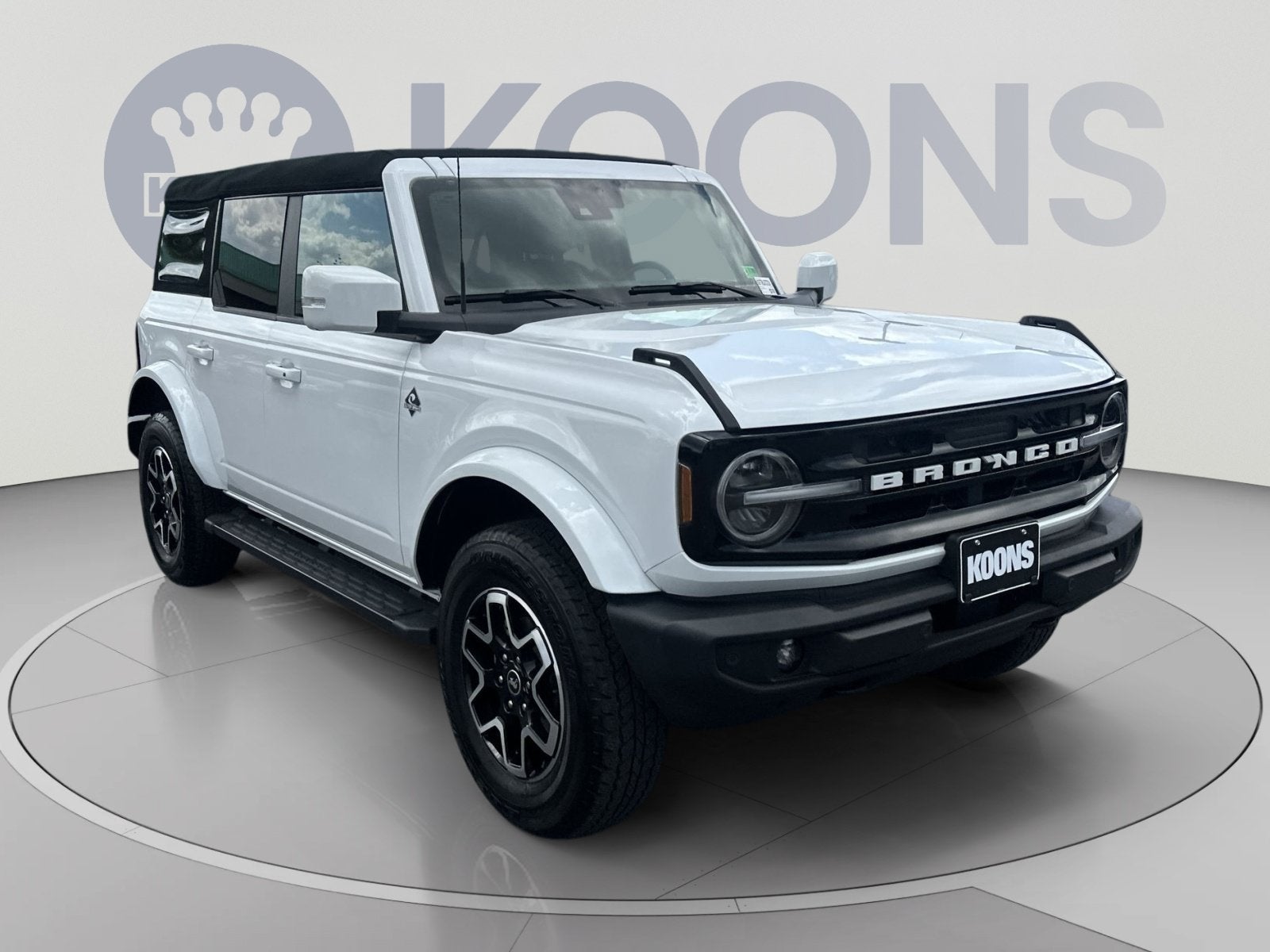2024 Ford Bronco Outer Banks