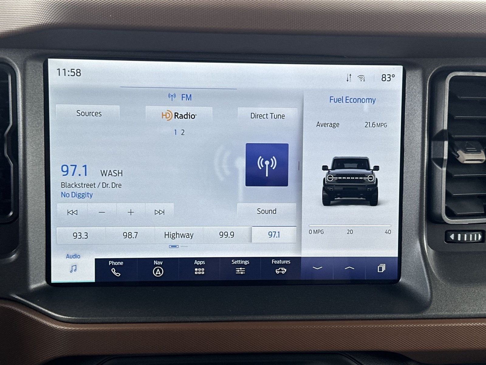 2024 Ford Bronco Outer Banks