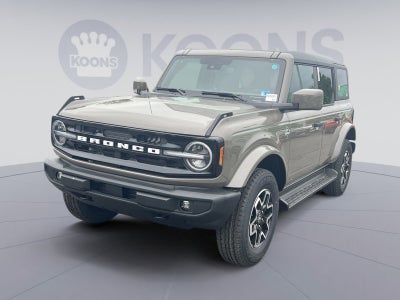 2026 Ford Bronco Outer Banks