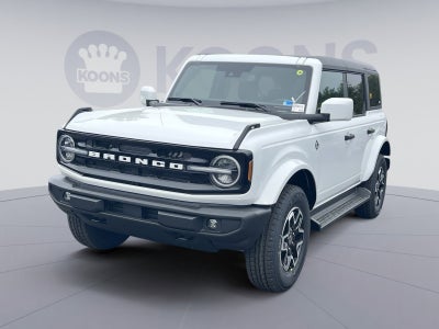 2026 Ford Bronco Outer Banks