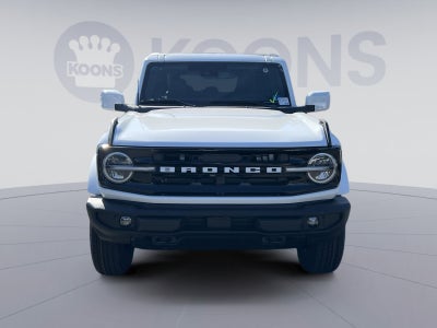 2026 Ford Bronco Outer Banks