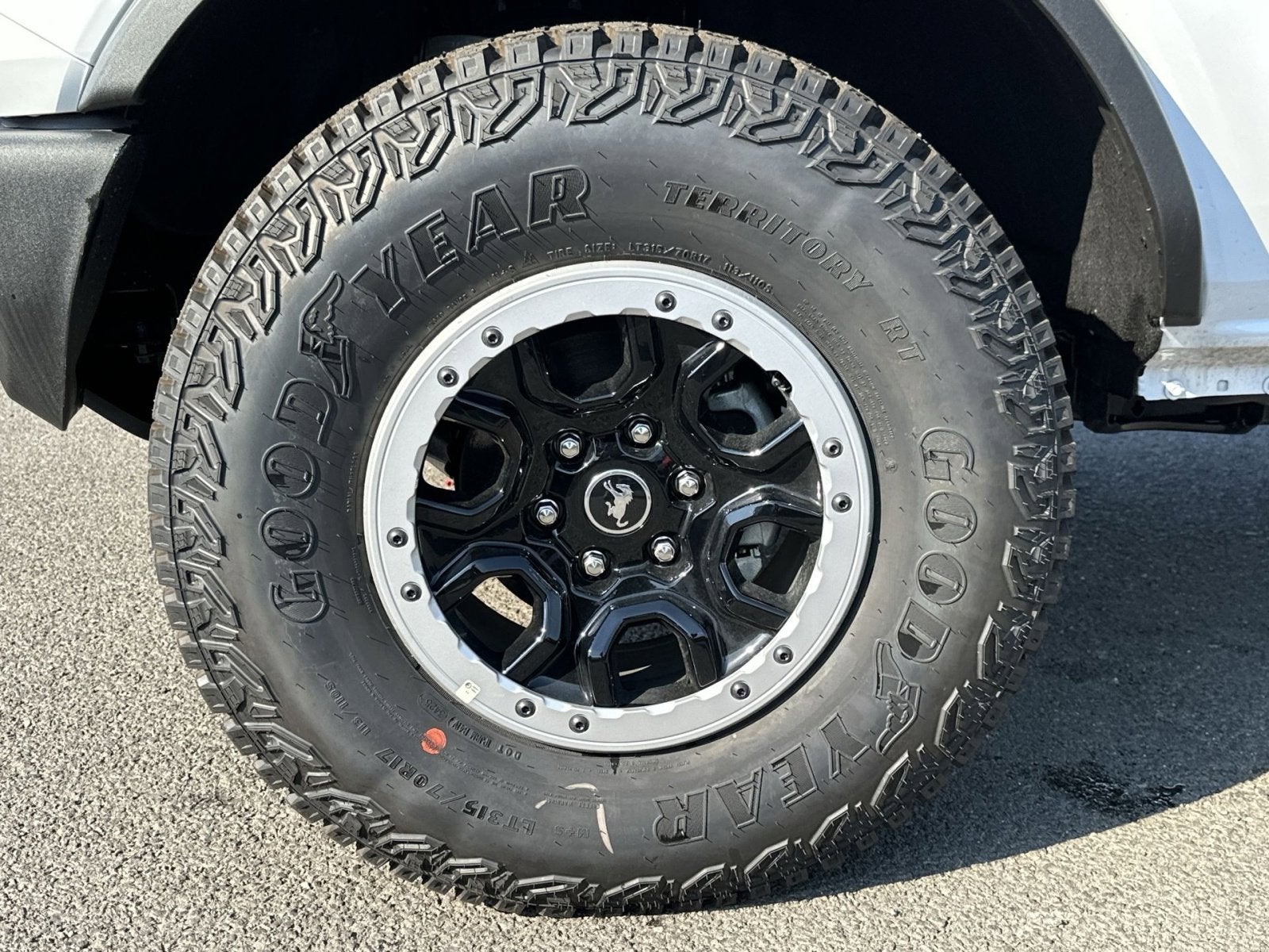 2025 Ford Bronco Base