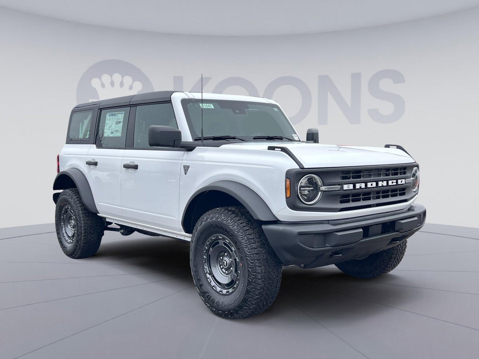 2025 Ford Bronco Base