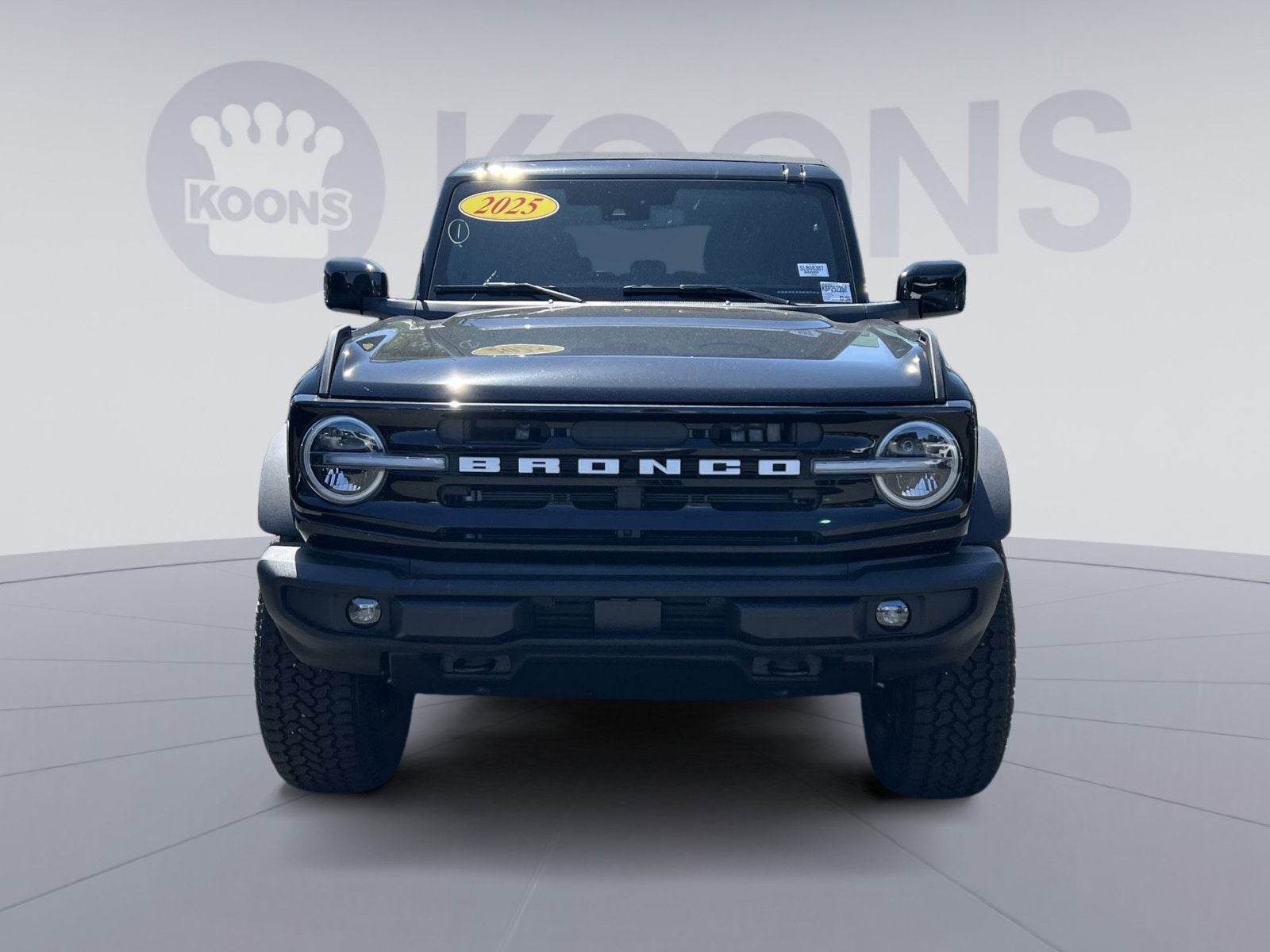 2025 Ford Bronco Outer Banks