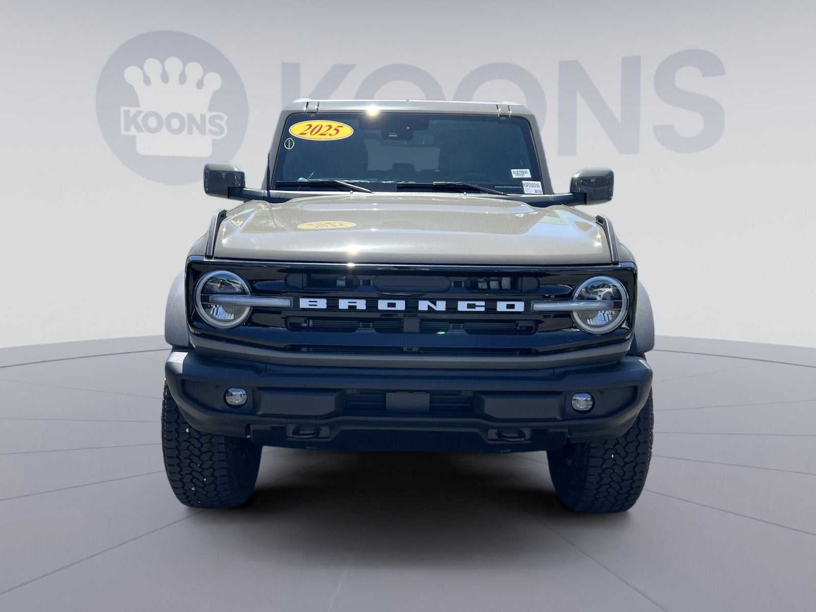 2025 Ford Bronco Outer Banks