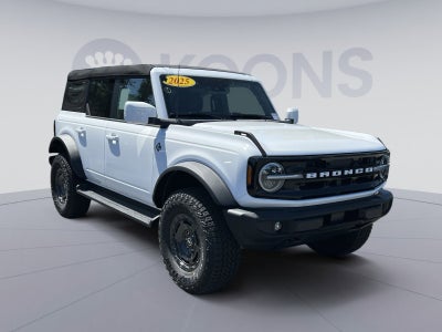 2025 Ford Bronco Outer Banks