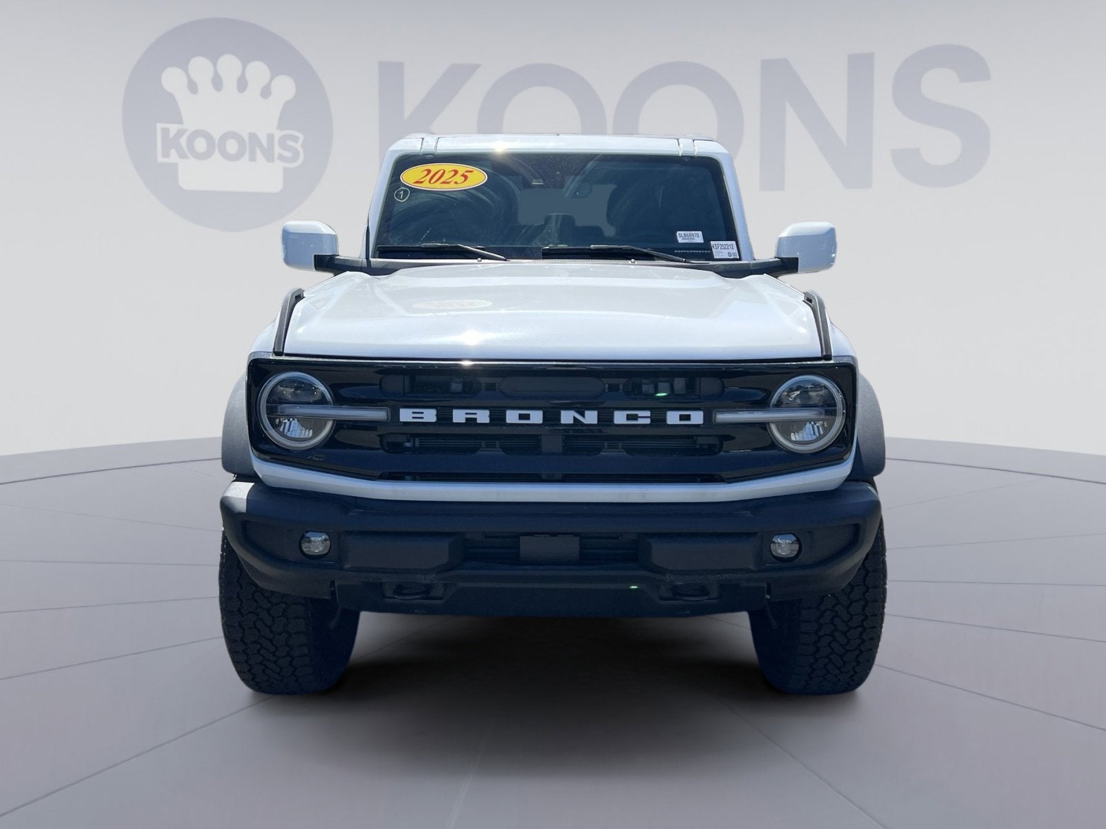 2025 Ford Bronco Outer Banks