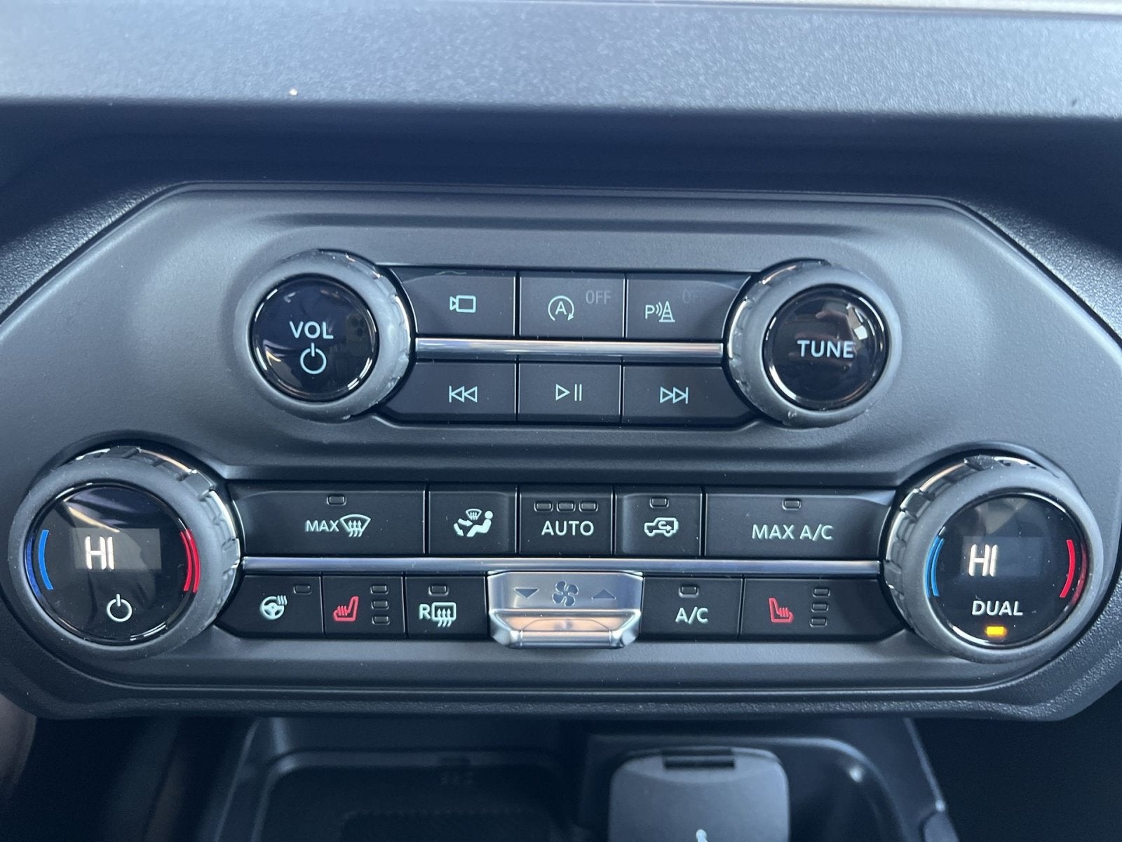2026 Ford Bronco Outer Banks Dark Trail Black Pkg