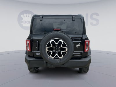 2026 Ford Bronco Outer Banks