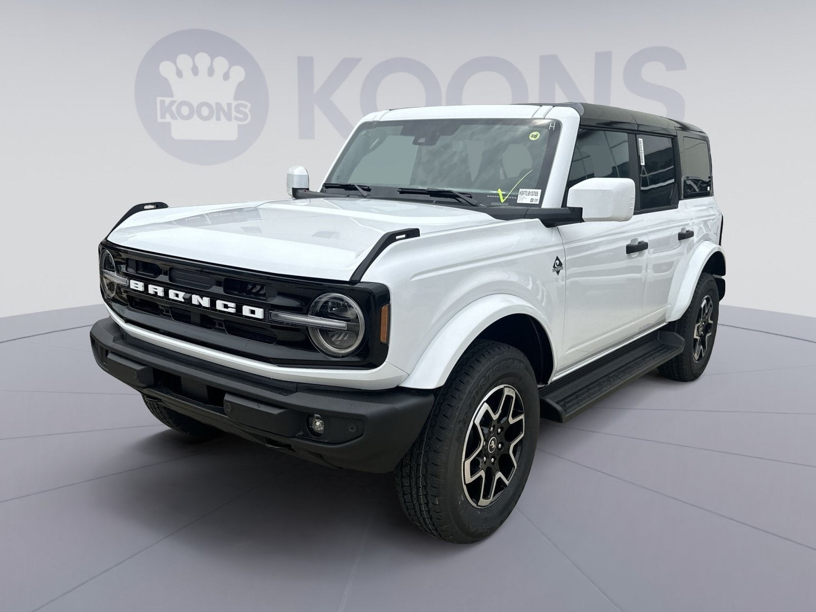 2026 Ford Bronco Outer Banks