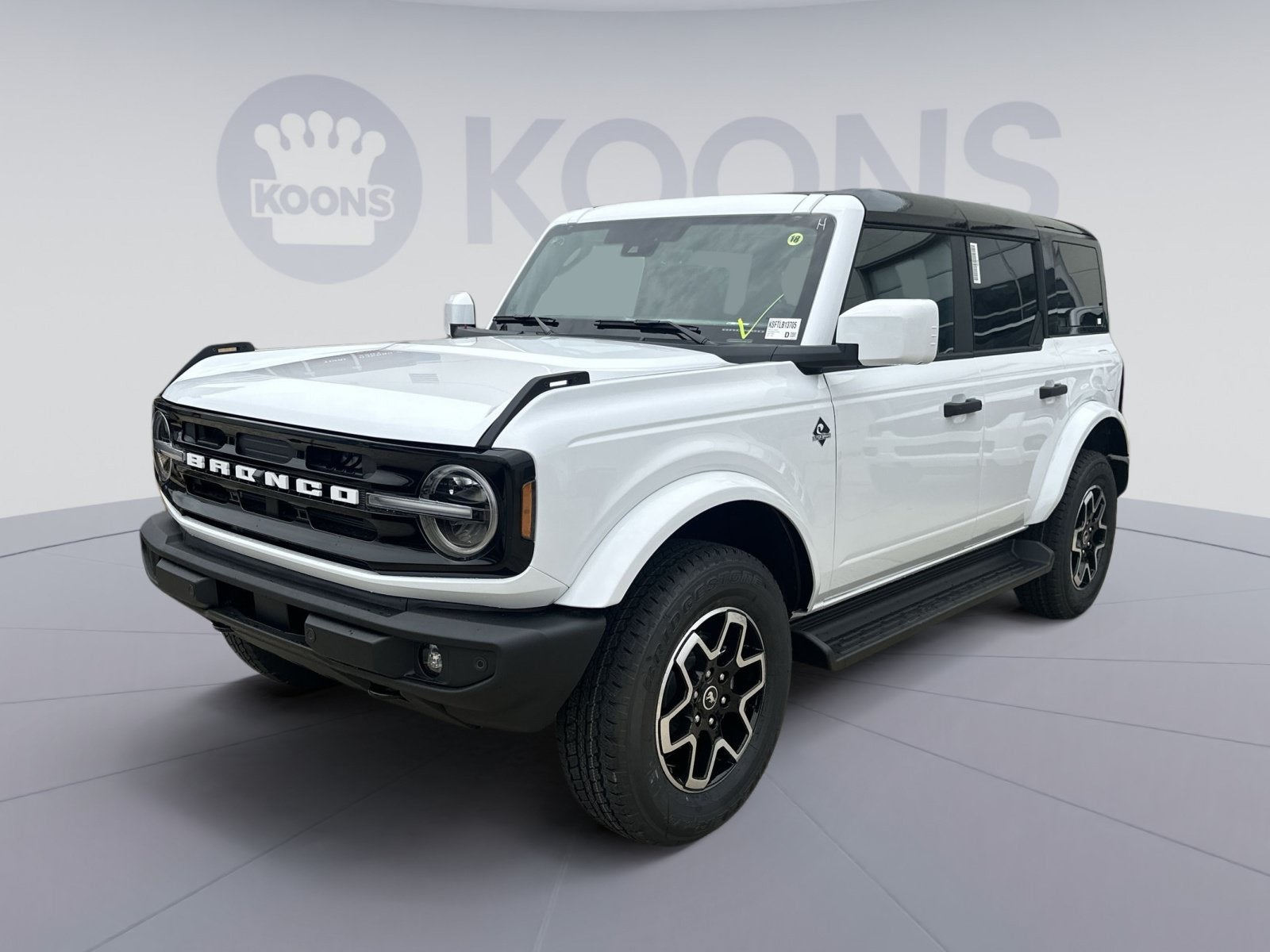 2026 Ford Bronco Outer Banks