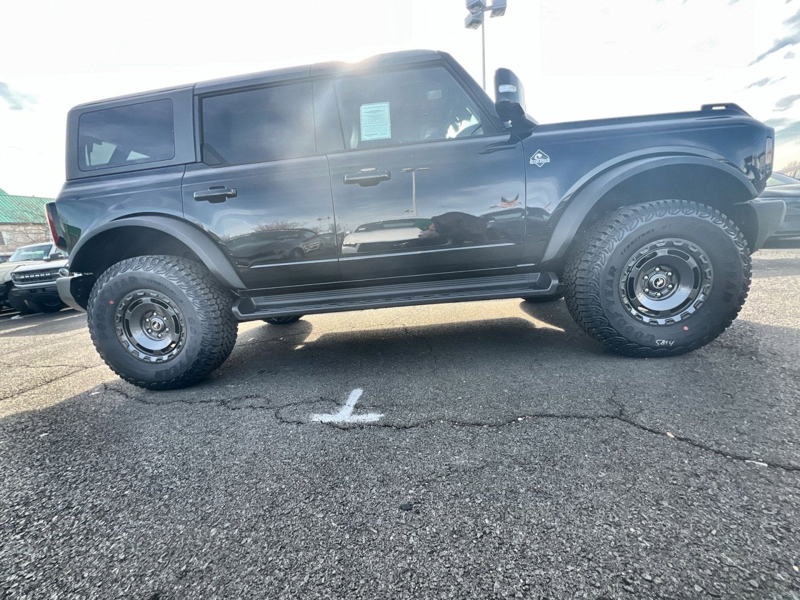 2025 Ford Bronco Outer Banks