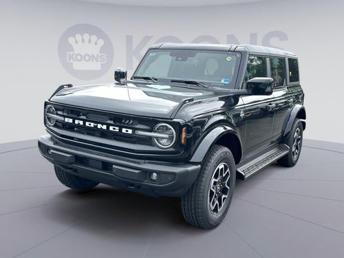 2026 Ford Bronco Outer Banks