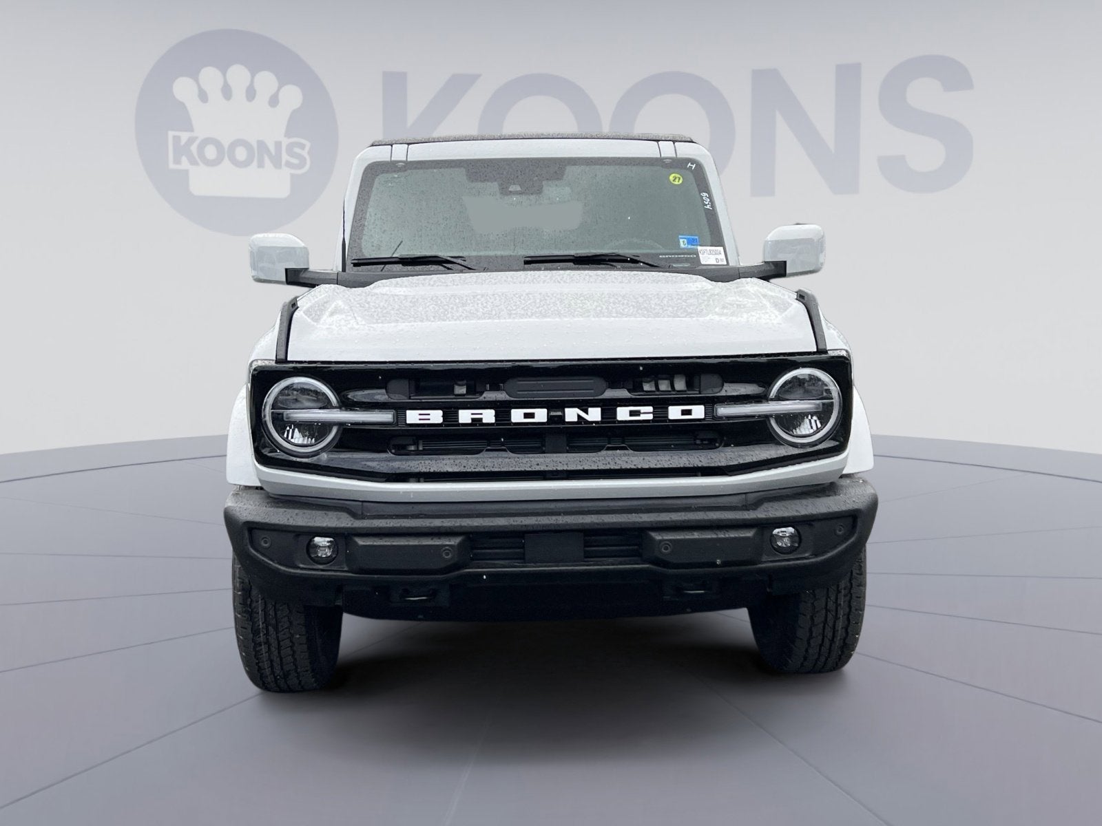 2026 Ford Bronco Outer Banks