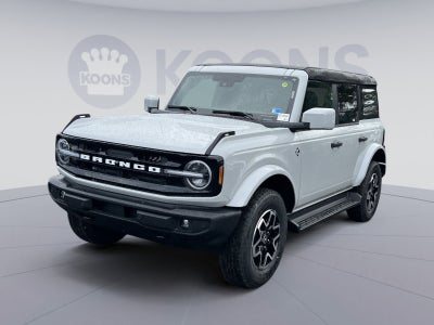 2026 Ford Bronco Outer Banks