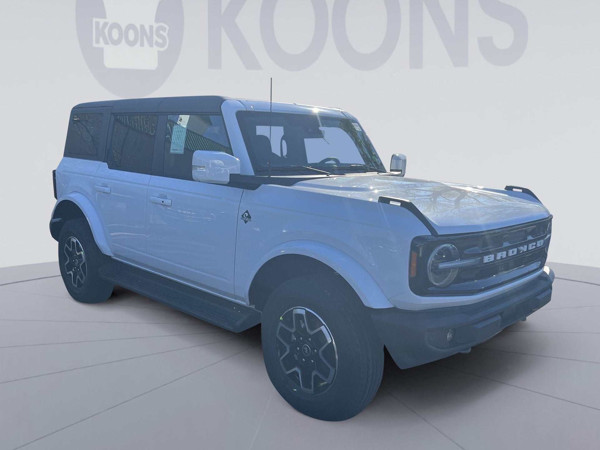 2025 Ford Bronco Outer Banks