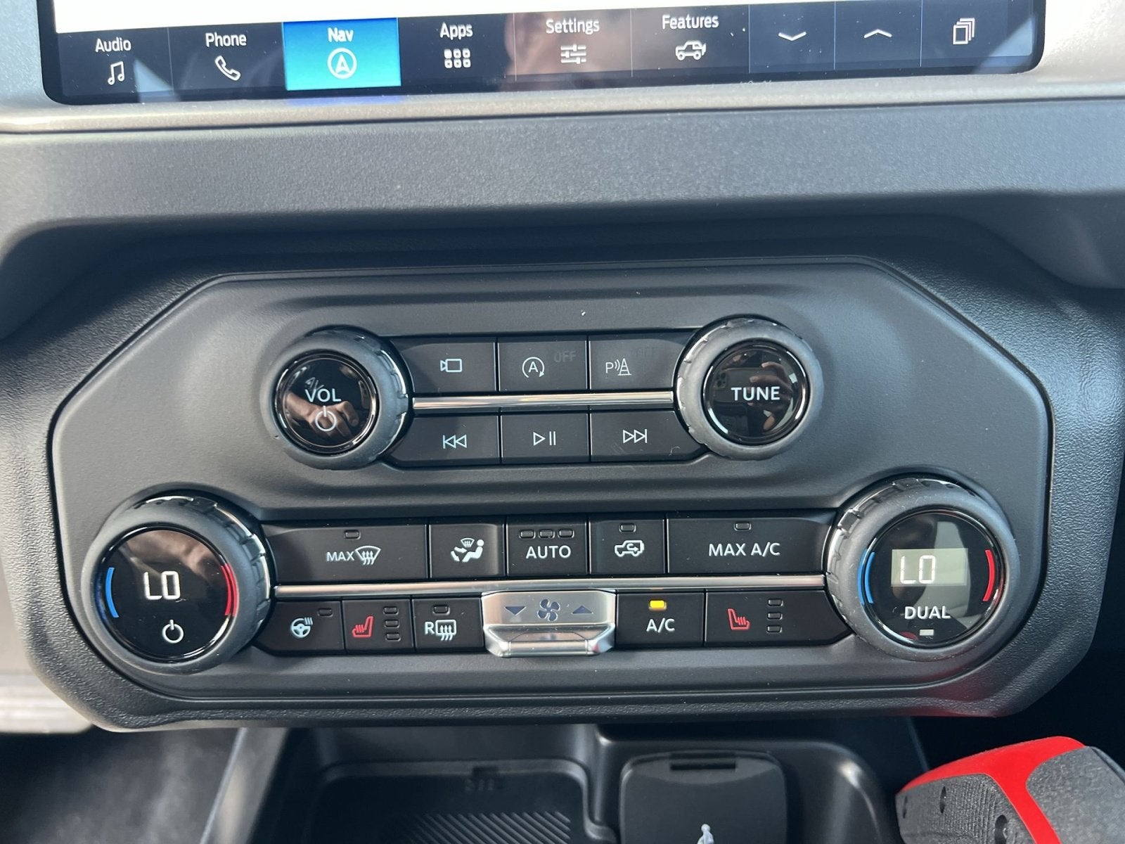 2026 Ford Bronco Outer Banks 60th Anniversary Pkg