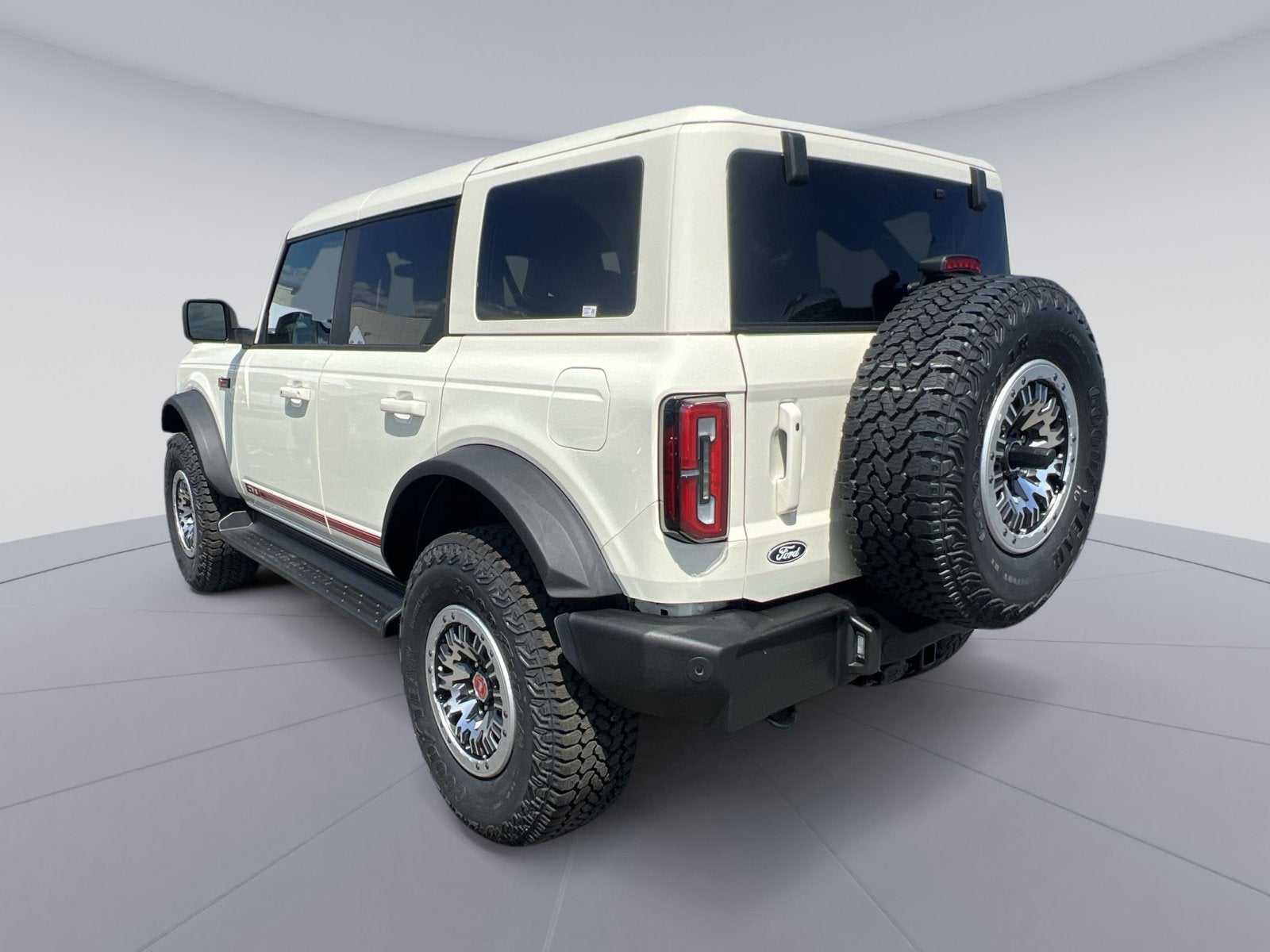 2026 Ford Bronco Outer Banks 60th Anniversary Pkg