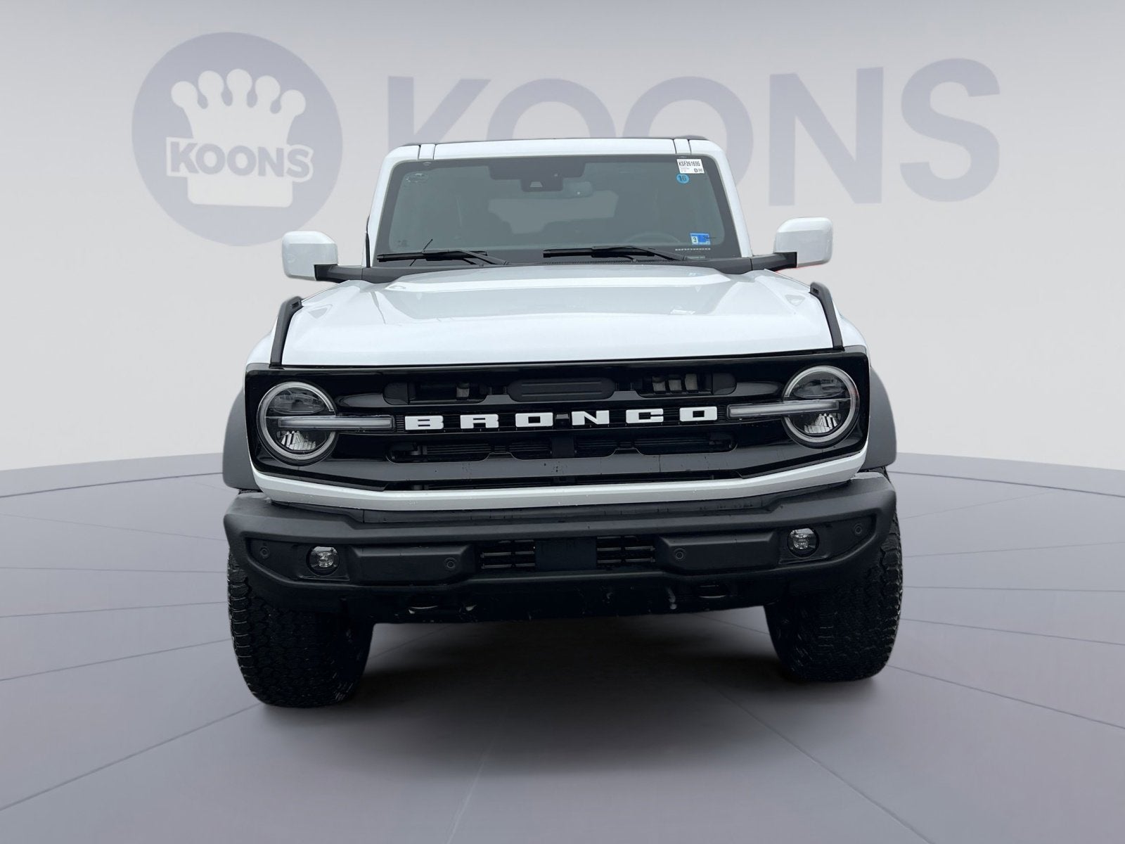 2026 Ford Bronco Outer Banks