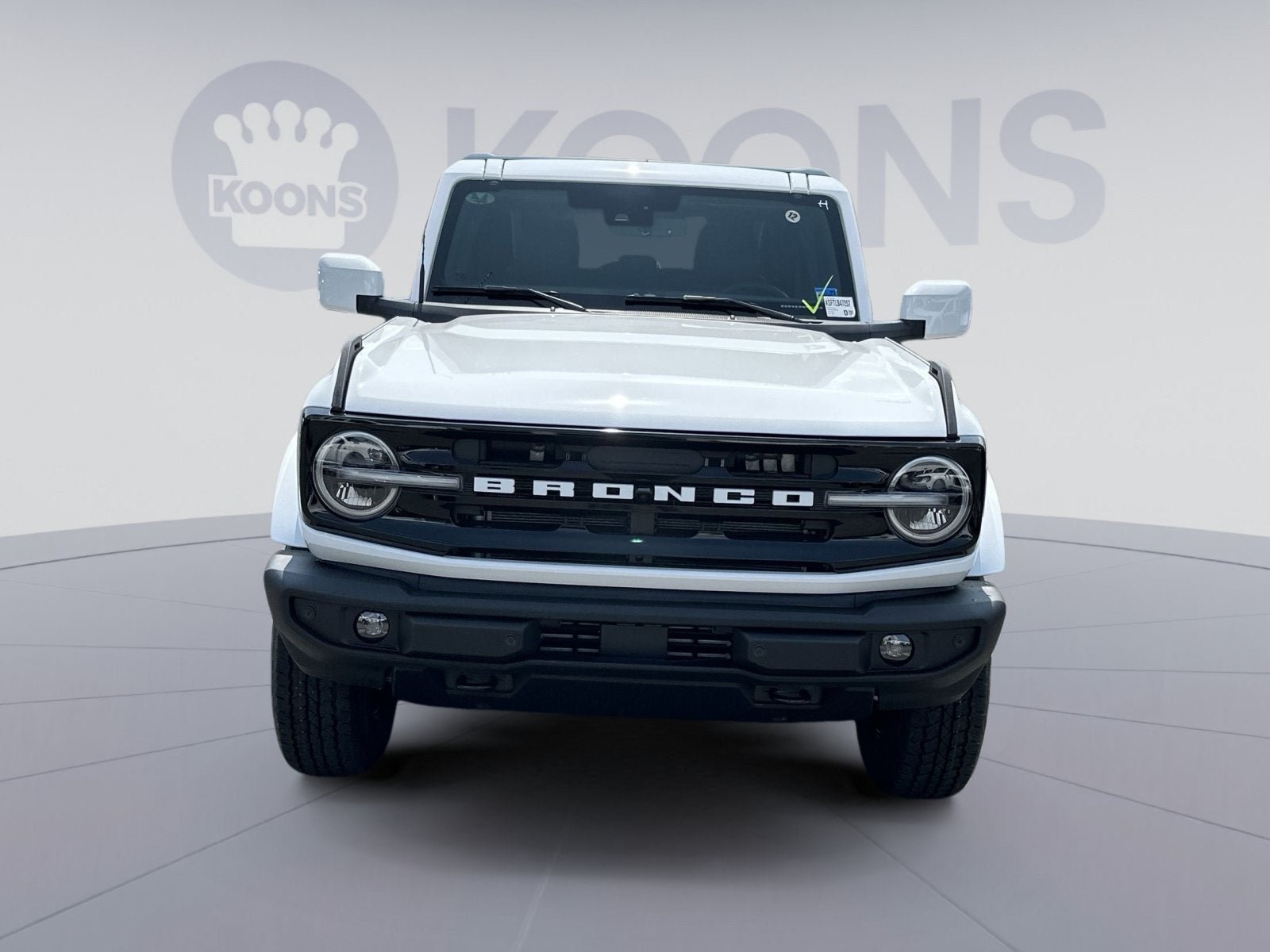 2026 Ford Bronco Outer Banks