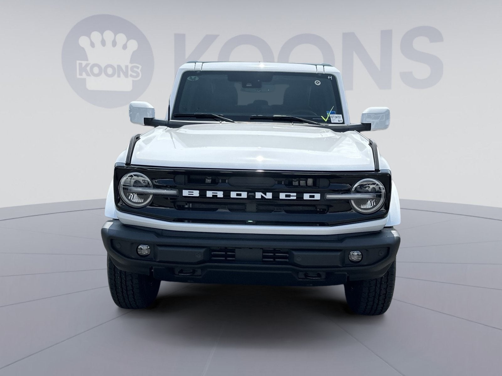 2026 Ford Bronco Outer Banks