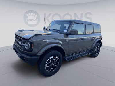 2026 Ford Bronco Outer Banks