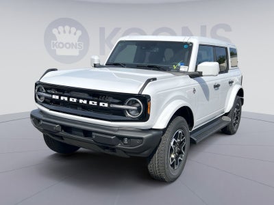 2026 Ford Bronco Outer Banks