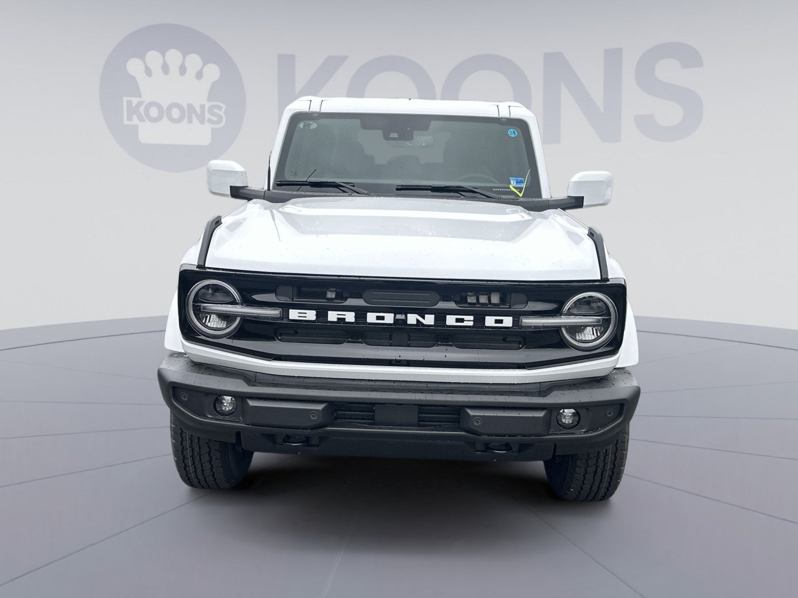 2026 Ford Bronco Outer Banks