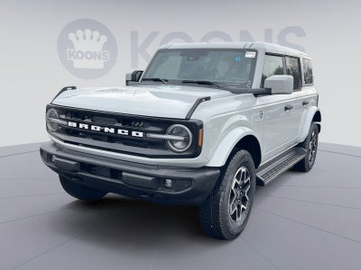 2026 Ford Bronco Outer Banks