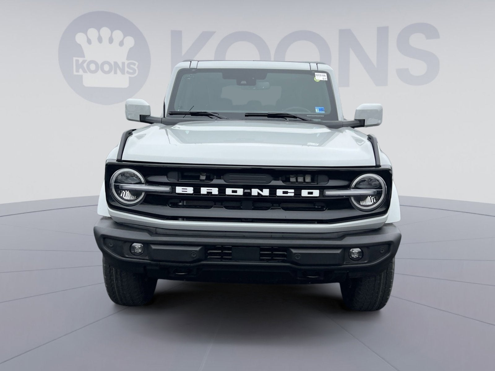 2026 Ford Bronco Outer Banks
