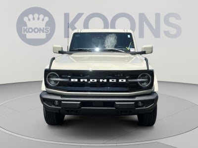 2026 Ford Bronco Outer Banks