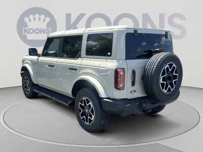 2026 Ford Bronco Outer Banks