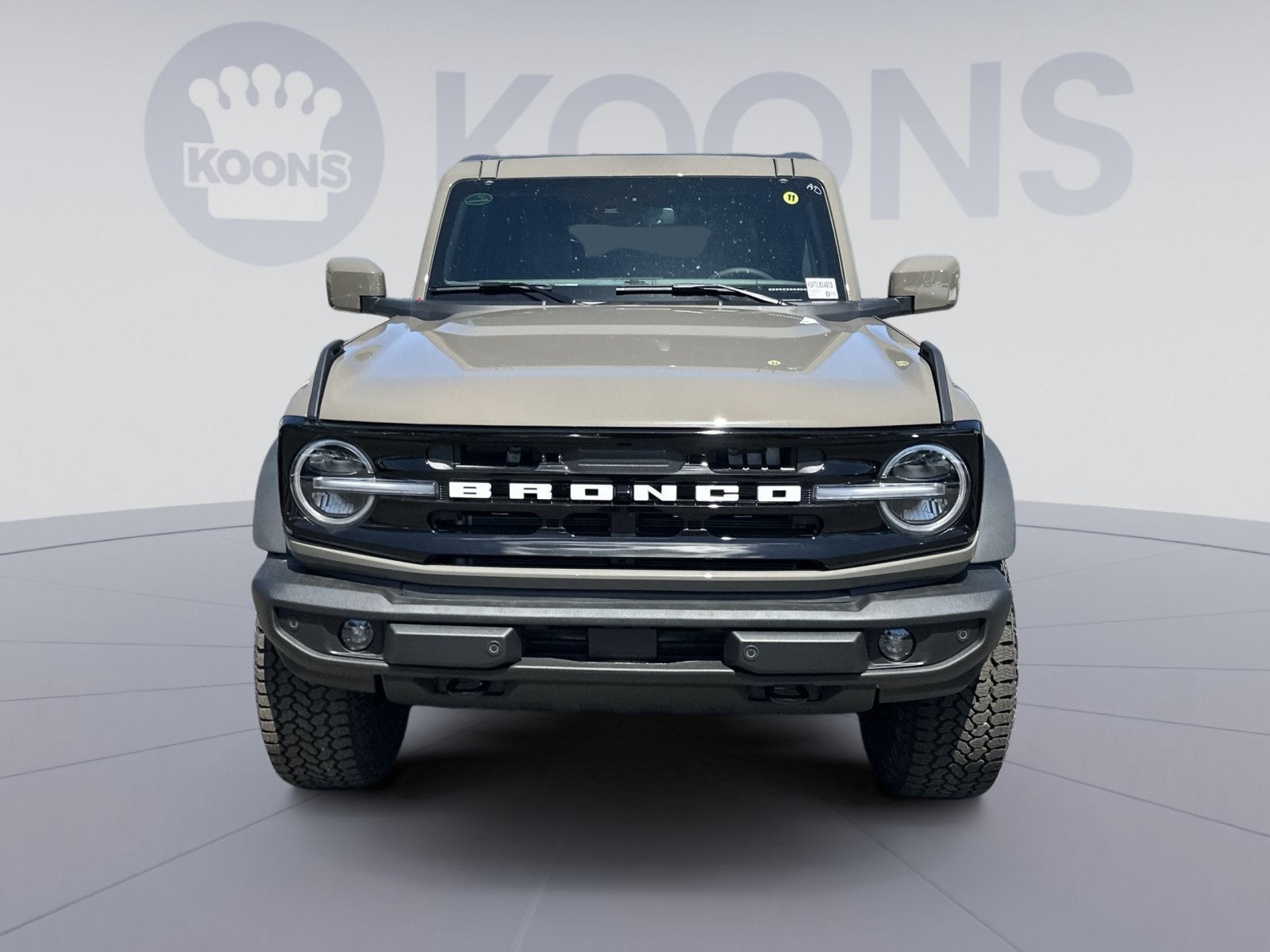 2026 Ford Bronco Outer Banks