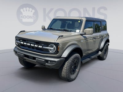 2026 Ford Bronco Outer Banks